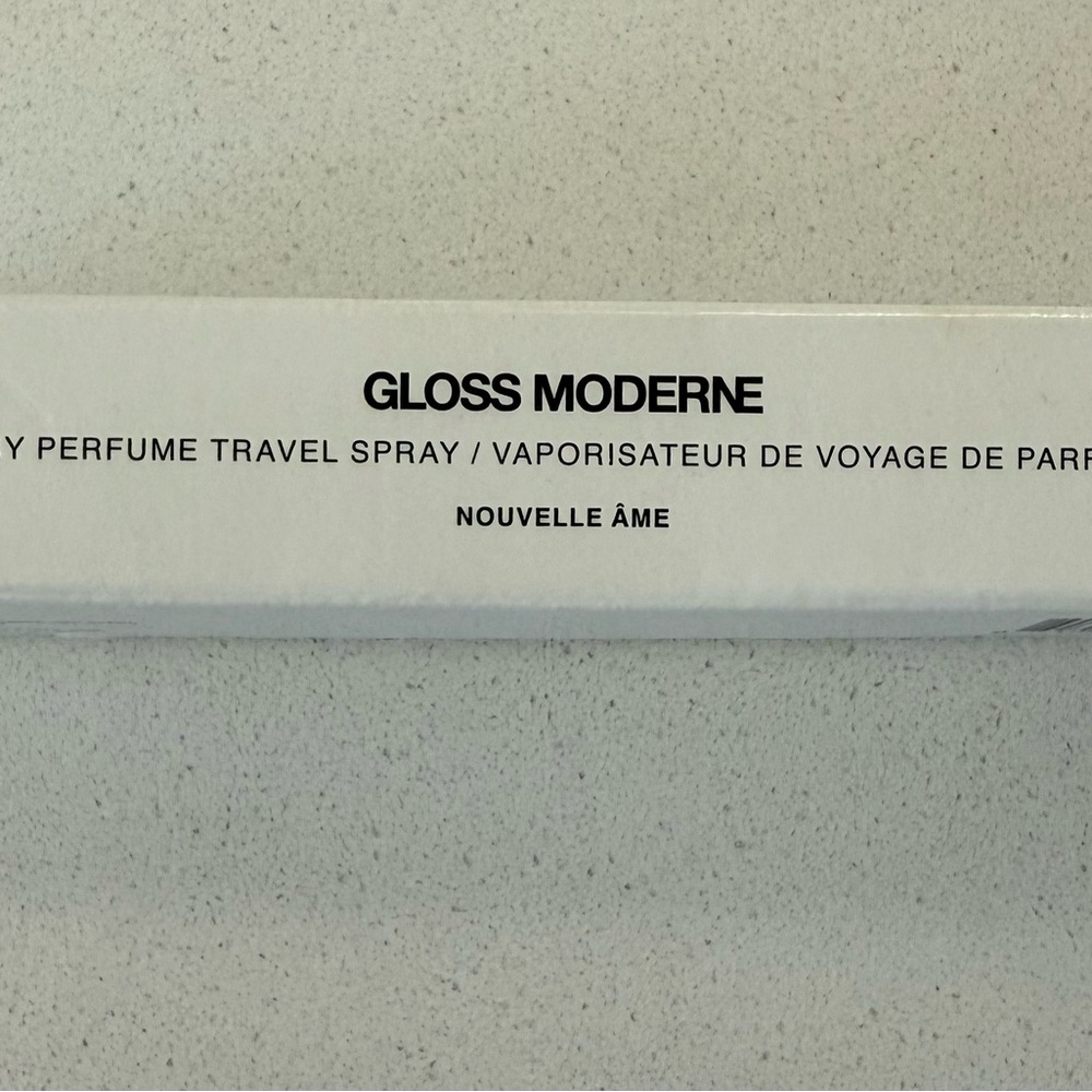 Gloss Moderne-Nouvelle Âme